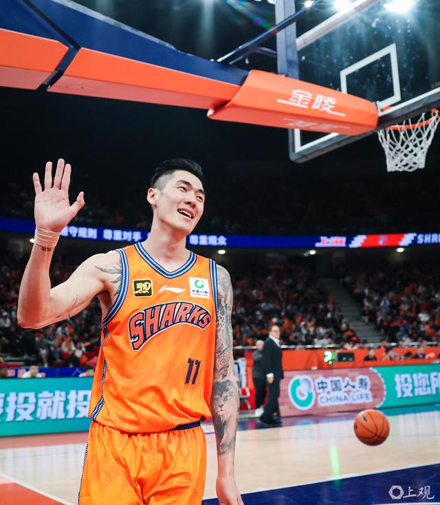 国际比赛日CBA季后赛传出新动向，上海久事远射贴柱，管理层表态——气氛紧张，控场能力受关注的简单介绍